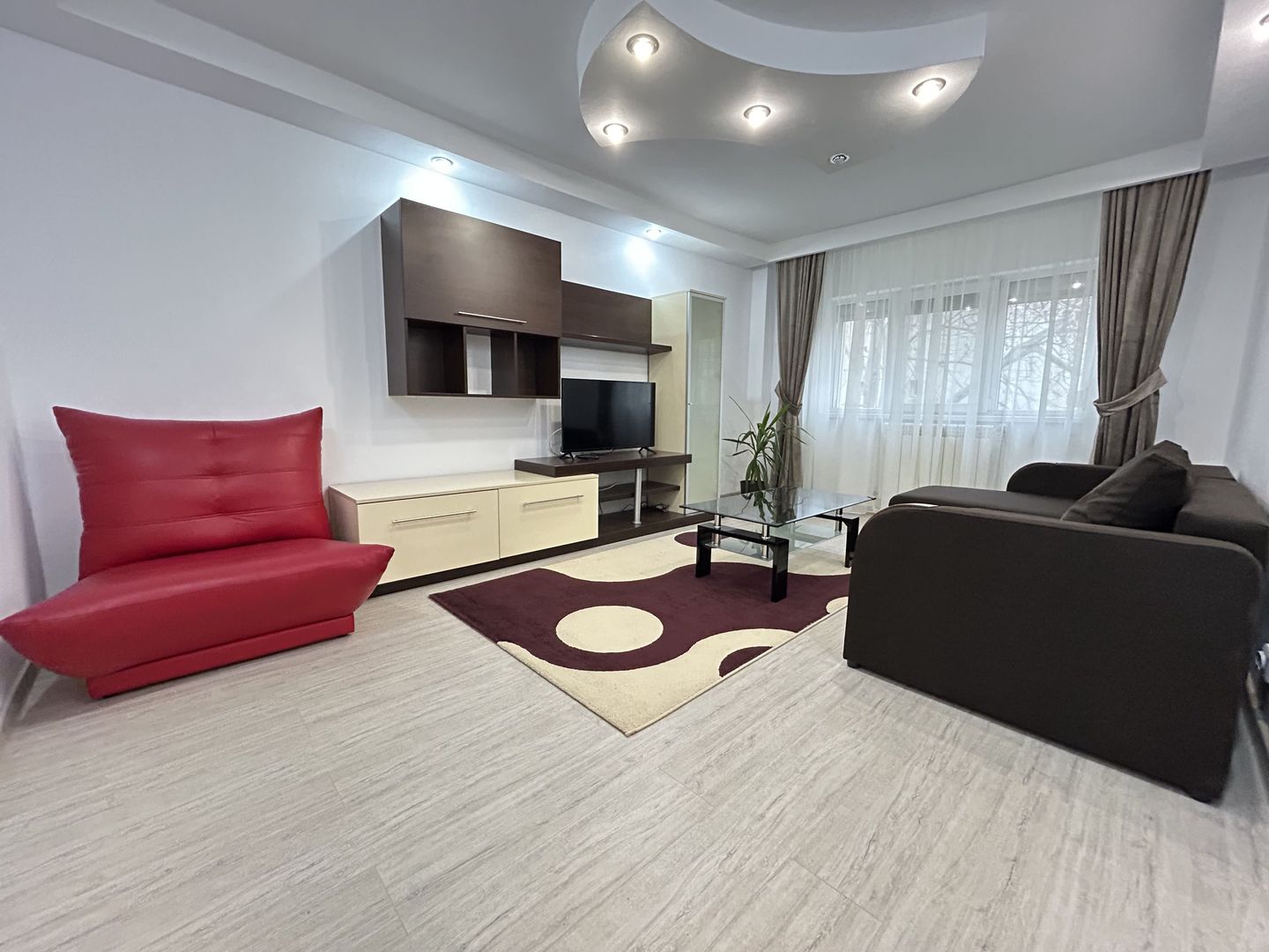Apartament 3 camere Dacia - centrala termica - mobilat utilat modern - Poză 2