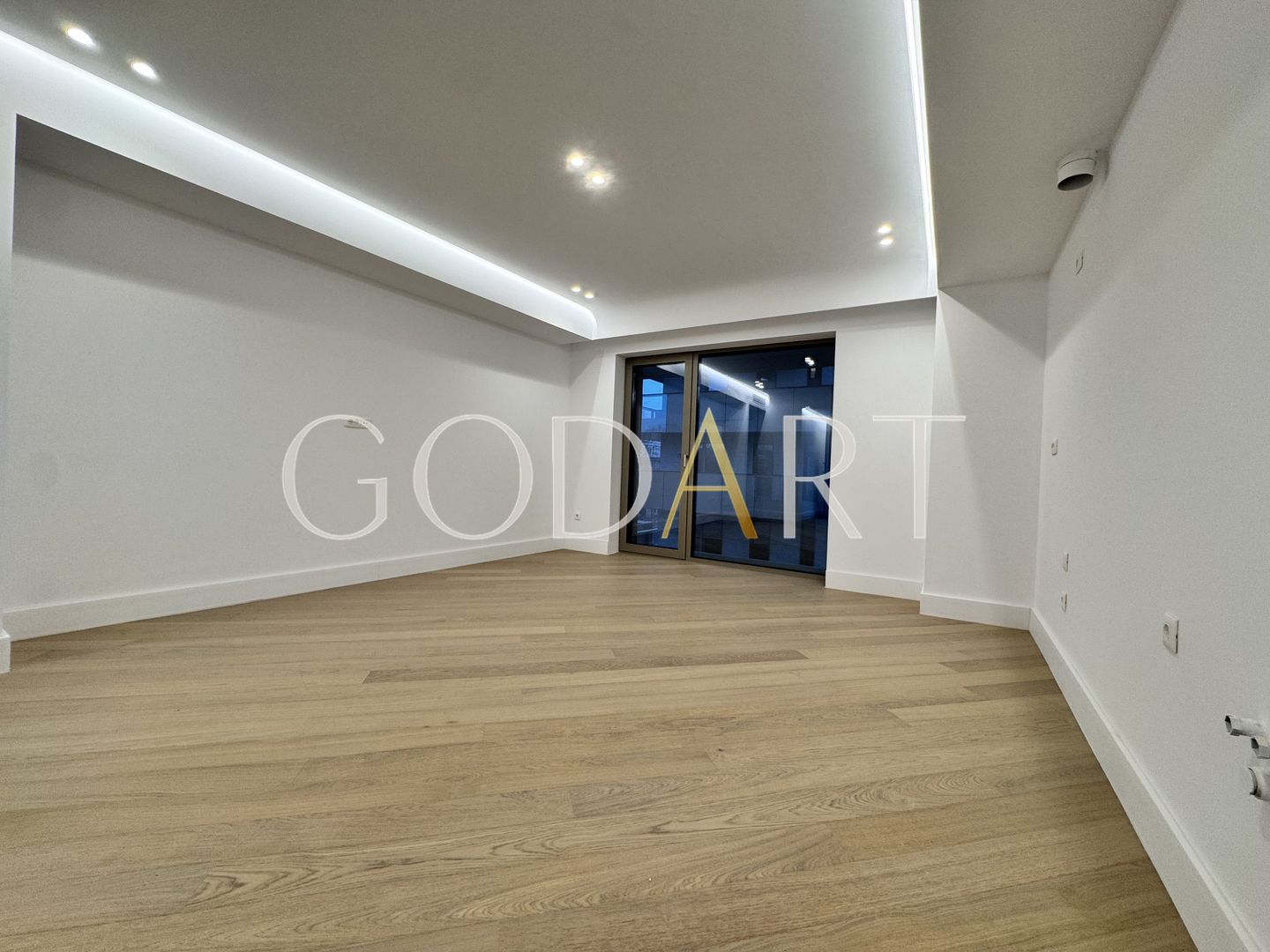 Apartament premium | 3 camere | Cortina 126 - Poză 1