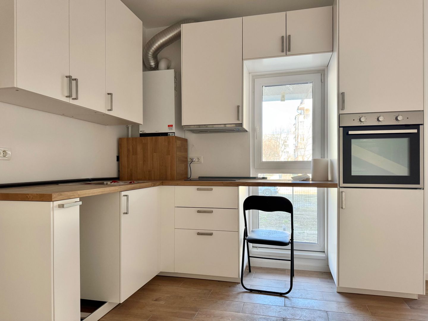 Parter 2 camere Lidia, parcare inclusă – locuință sau birou - Poză 2