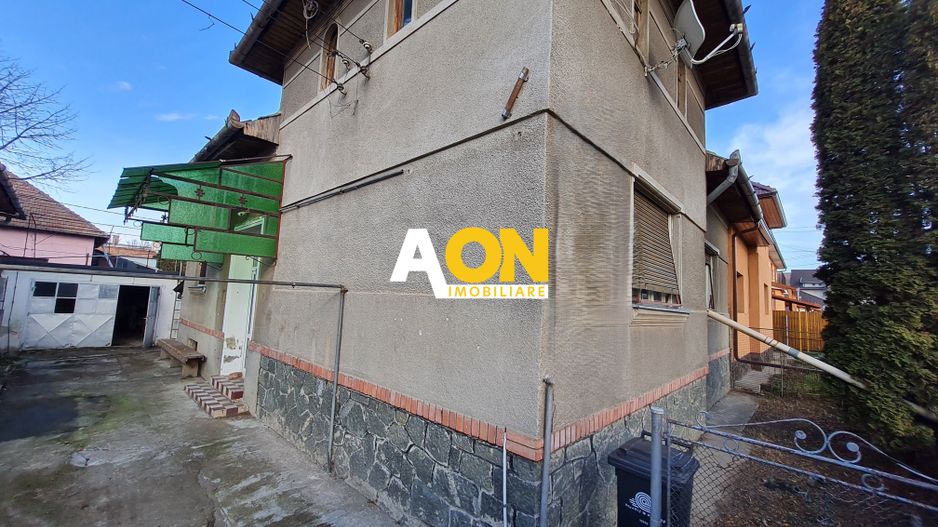 Casa 3 Camere + Demisol, Teren 287 mp, Zona Cetate - Poză 1