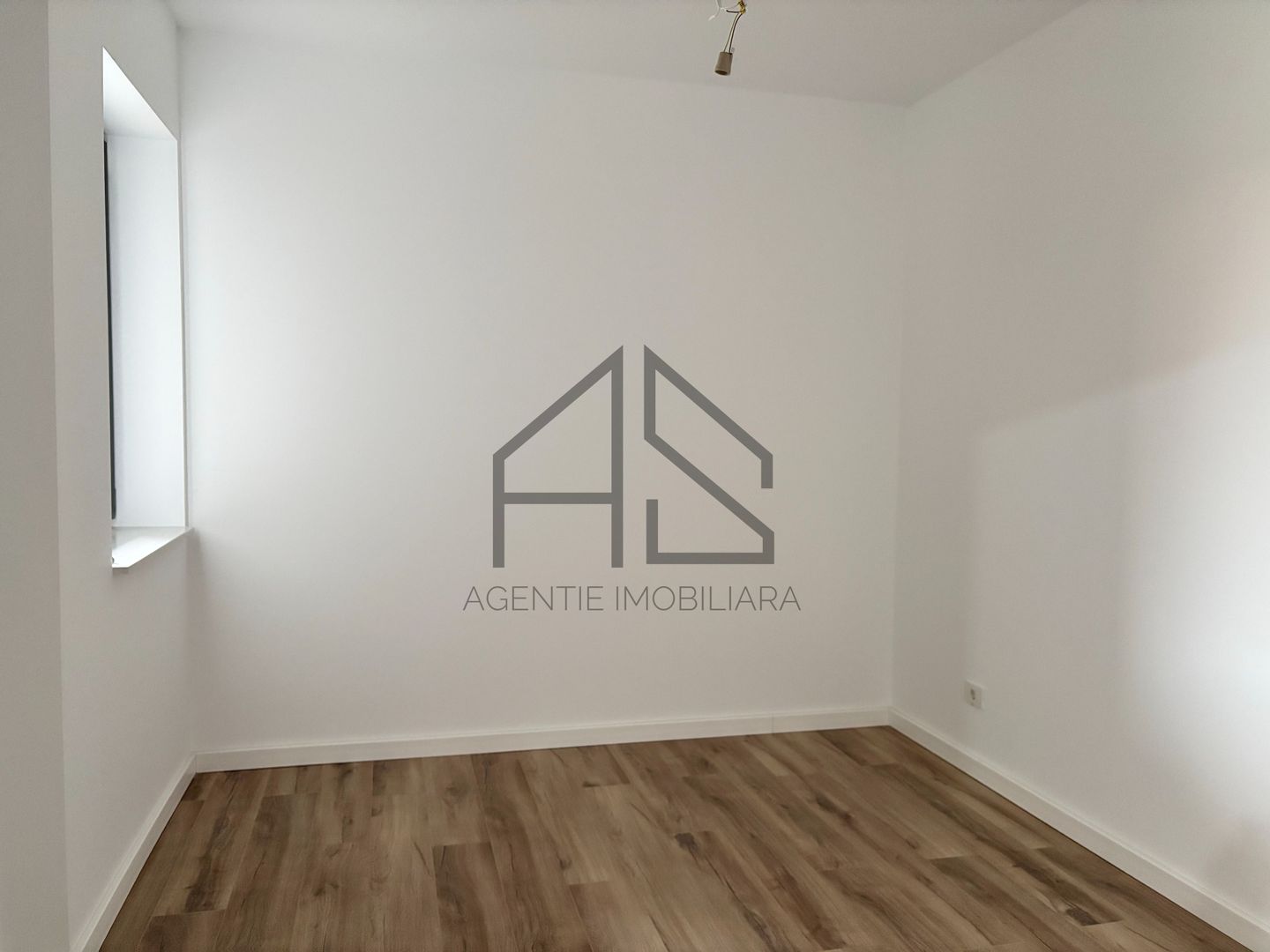 Apartament premium de vânzare | Complet finisat - Poză 6
