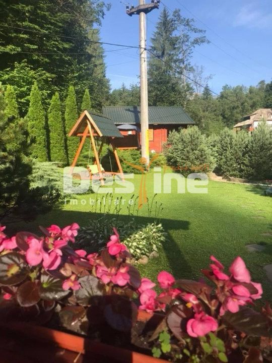 Pensiune montana cu 3200 mp teren in Bicaz, judet Neamt - Poză 2