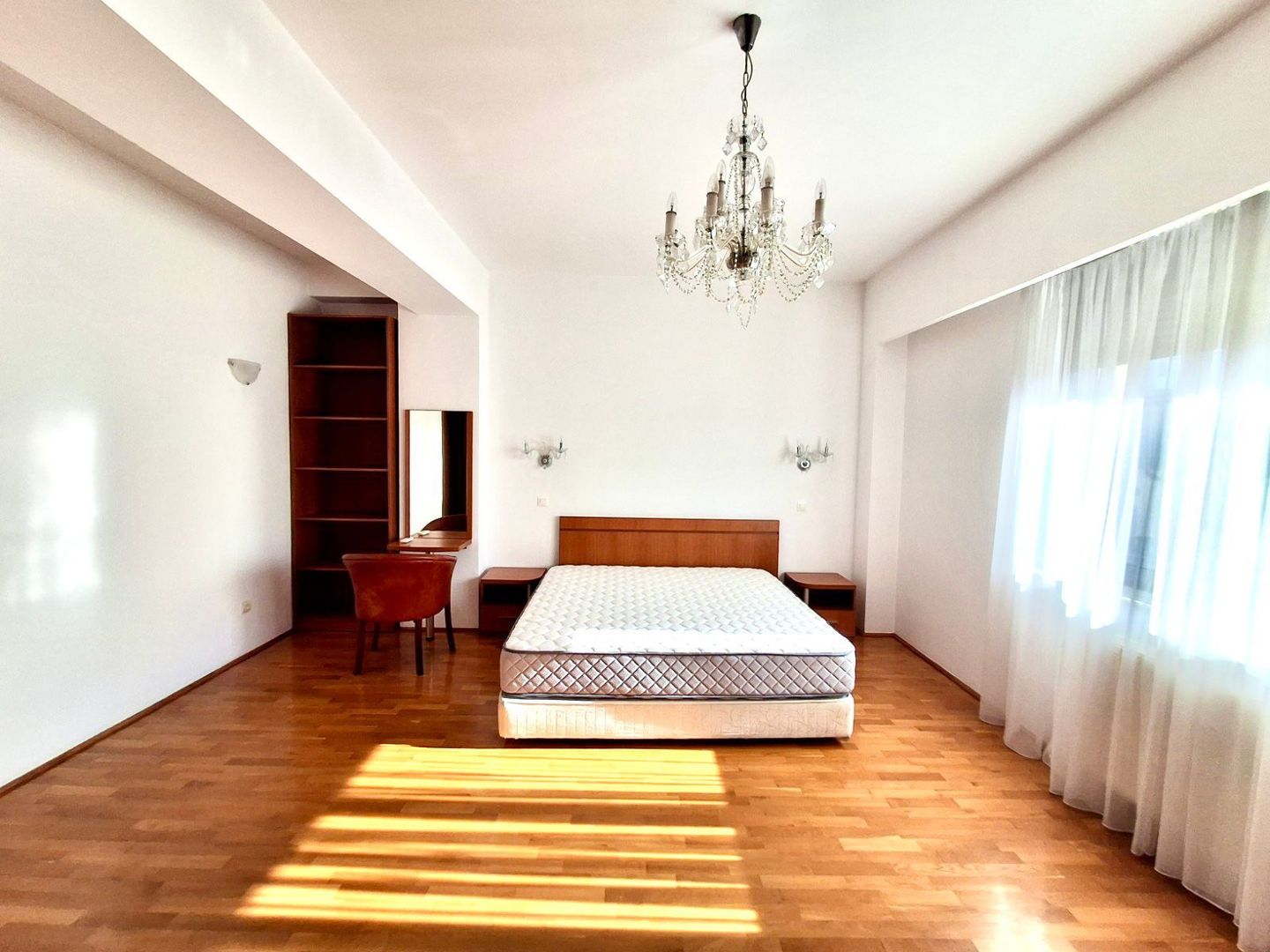 De închiriat: apartament 5 camere + loc de parcare- Arcul de Triumf - Poză 8
