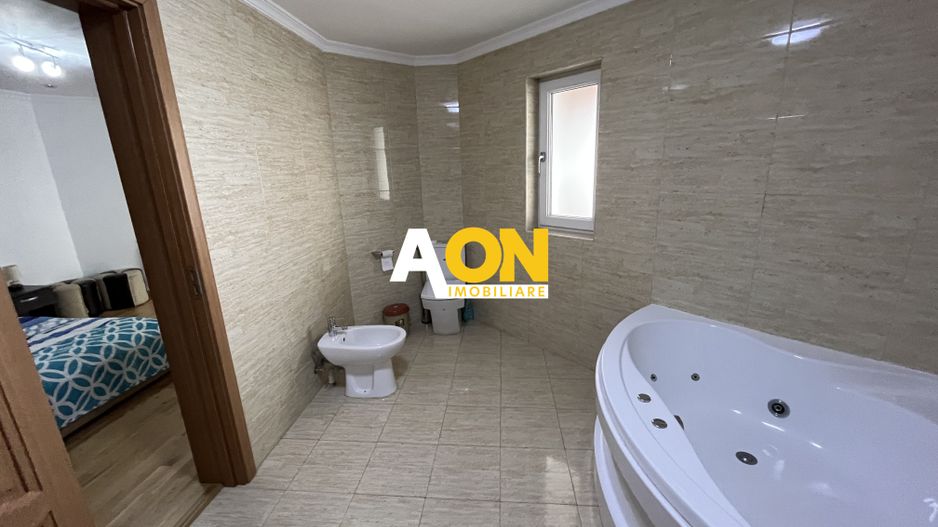 Apartament de inchriat cu 2 camere, terasa, loc de parcare - Poză 8