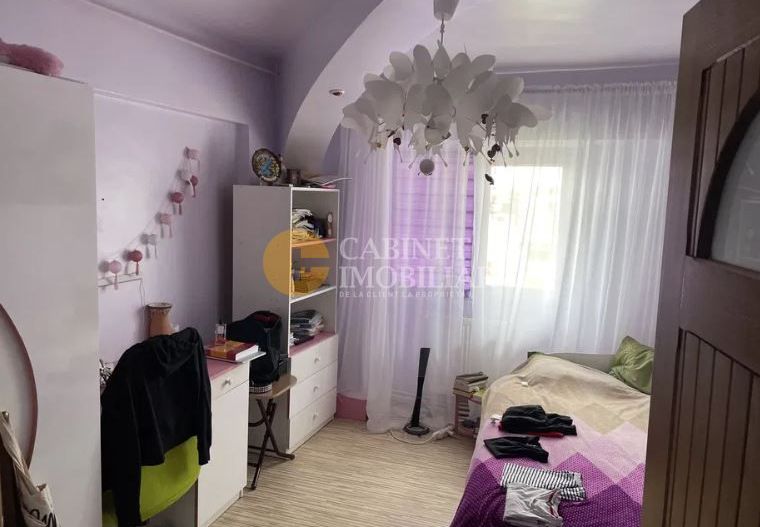 Apartament 3 camere decomandat Gara-Arcu - Poză 4