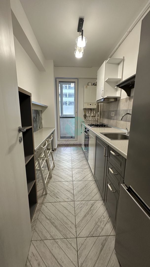 2 camere decomandate Parcul Carol - Poză 2