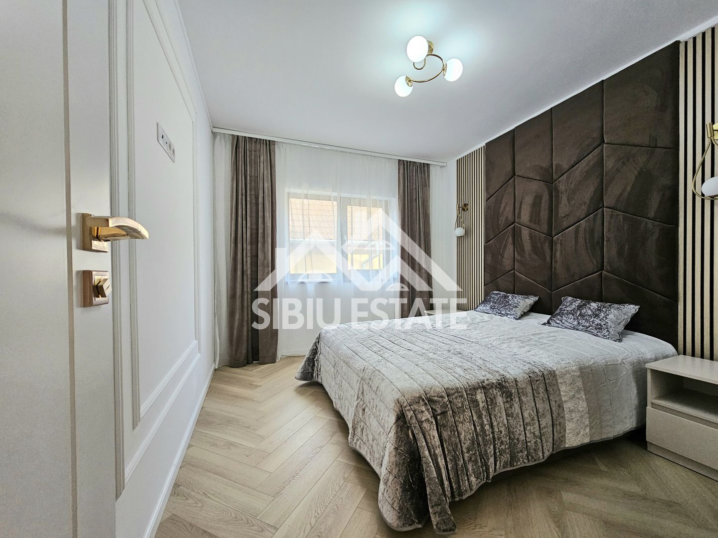 Casa prima chirie NOU  4 camere, 3 bai - Poză 7