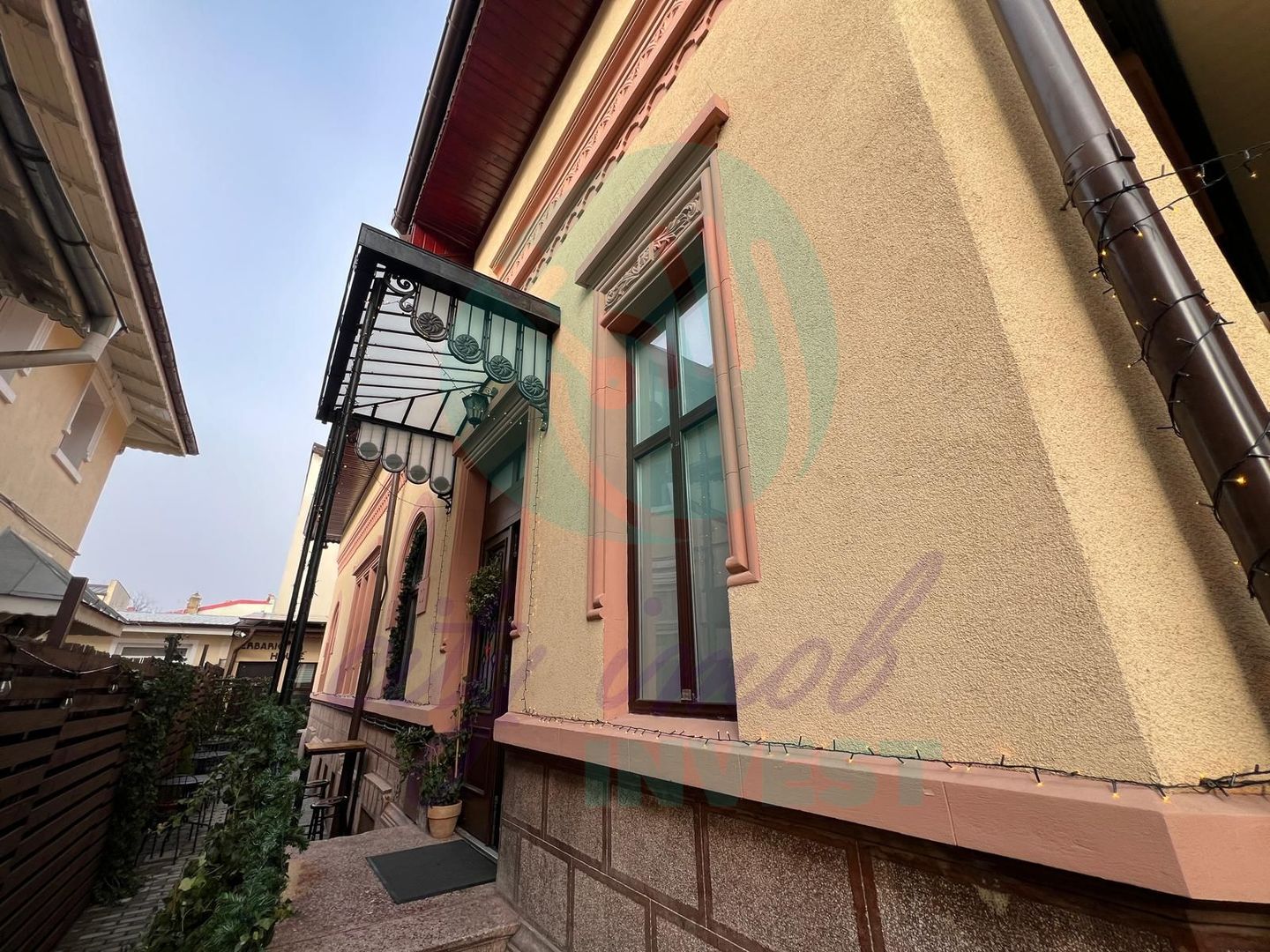 Afacere la cheie – Bistro & Airbnb | Vilă consolidată Parcul Carol & Tineretului - Poză 2