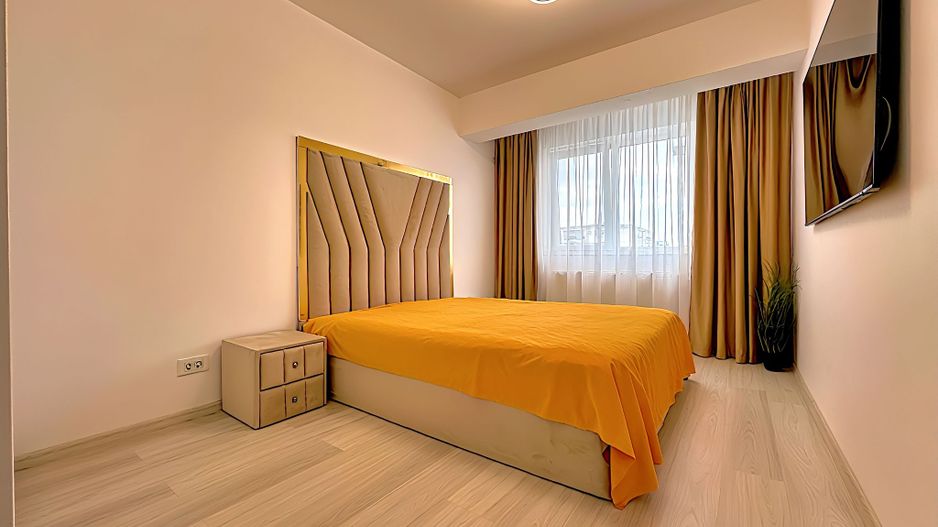 3 camere decomandat bucatarie inchisa 79mp Grand Arena parcare inclusa - Poză 3