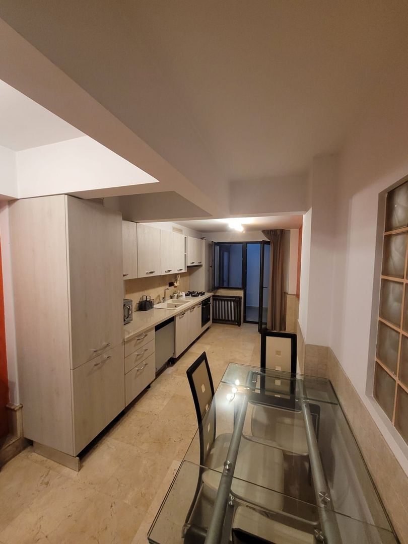 Inchiriere 2 cam- 10 minute de Piata Unirii - Poză 13