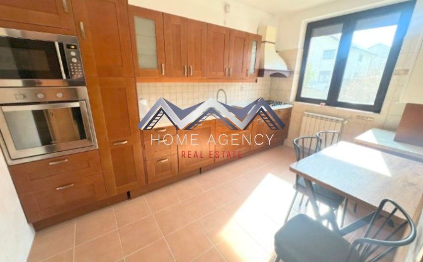 Vilă spațioasă 5 camere | 500 mp teren | Garaj | Corbeanca | Lângă pădure - Poză 4