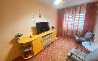 Apartament 3 camere | Etaj intermediar | Balcon | Lift | Vasile Aaron - Poză 6