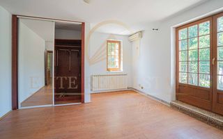 Vila premium ultracentrala, fara vecini, teren 377 mp, garaj! - Poză 25