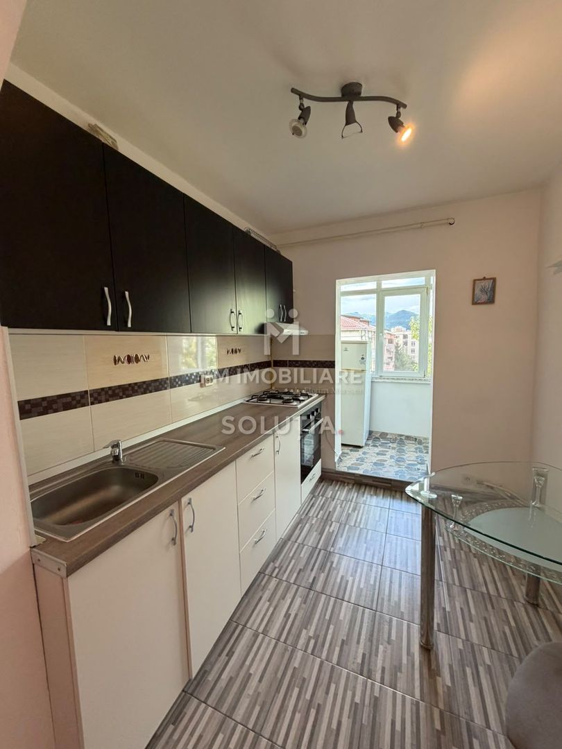 Închiriere apartament 2 camere decomandat – strada Oituz - Poză 2