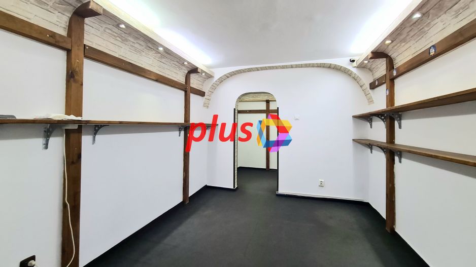 Spatiu birouri de vânzare, investiție, Brasov - 70 mp  # Plus - Imo. ro - Poză 3