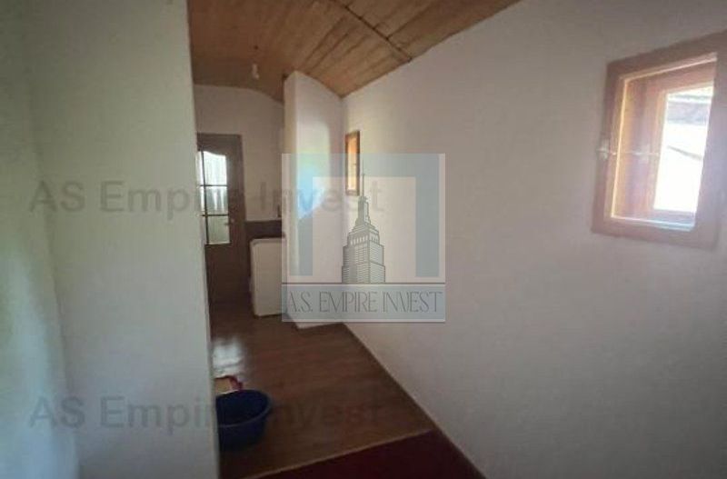 Casa/vila 5 camere , teren 370mp-zona Bran/Poarta - Poză 10