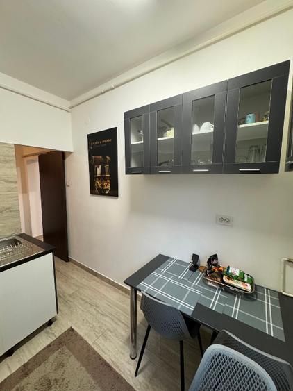 Apartament 2 camere decomandat, design modern, bloc anvelopat – Barbu Văcărescu - Poză 1
