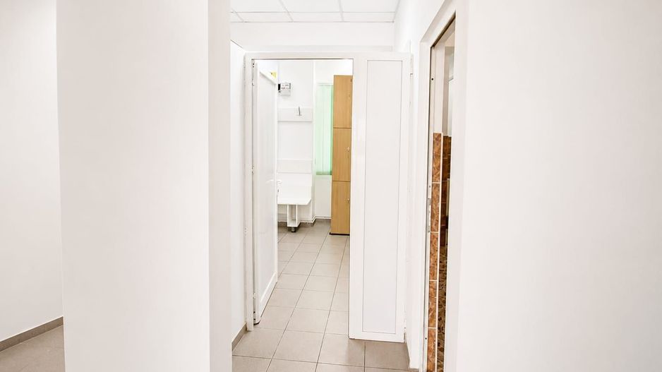 Inchiriere spatiu comercial-sala diverse Centru Pitesti - Poză 7