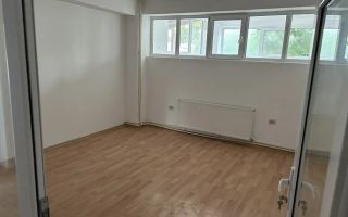 Casa la curte de inchiriat pretabila Afterschool/Spatiu Birouri - Poză 3