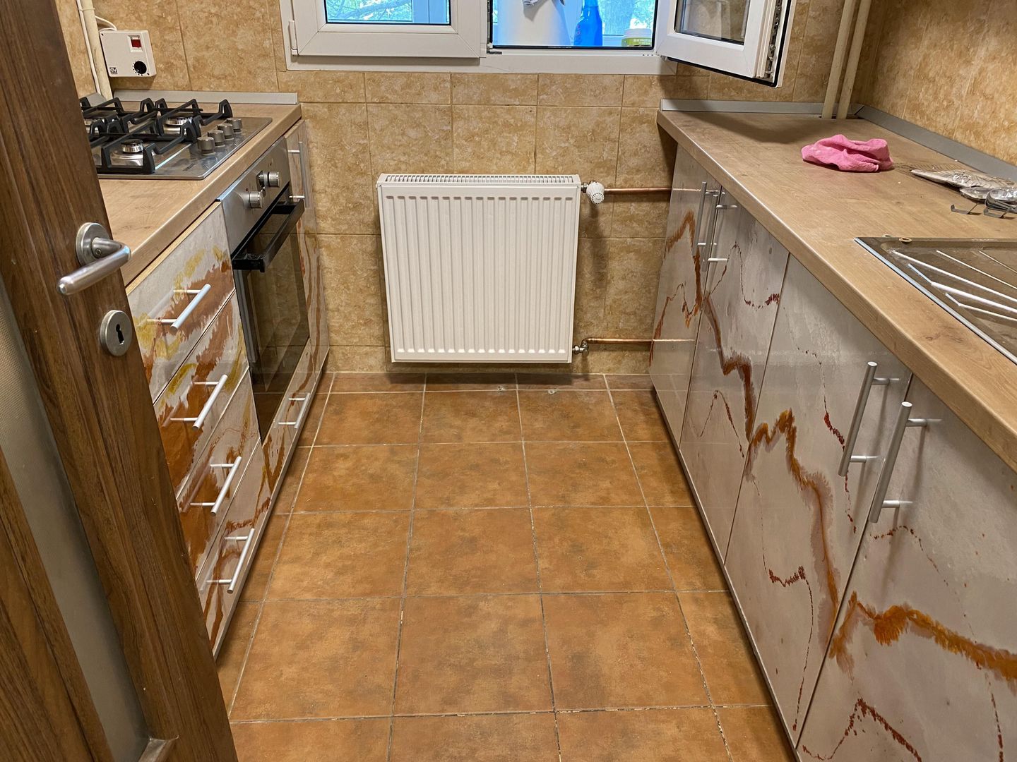 Inchiriere apartament mobilat și utilat 3 camere zona Titan Negociabil - Poză 12