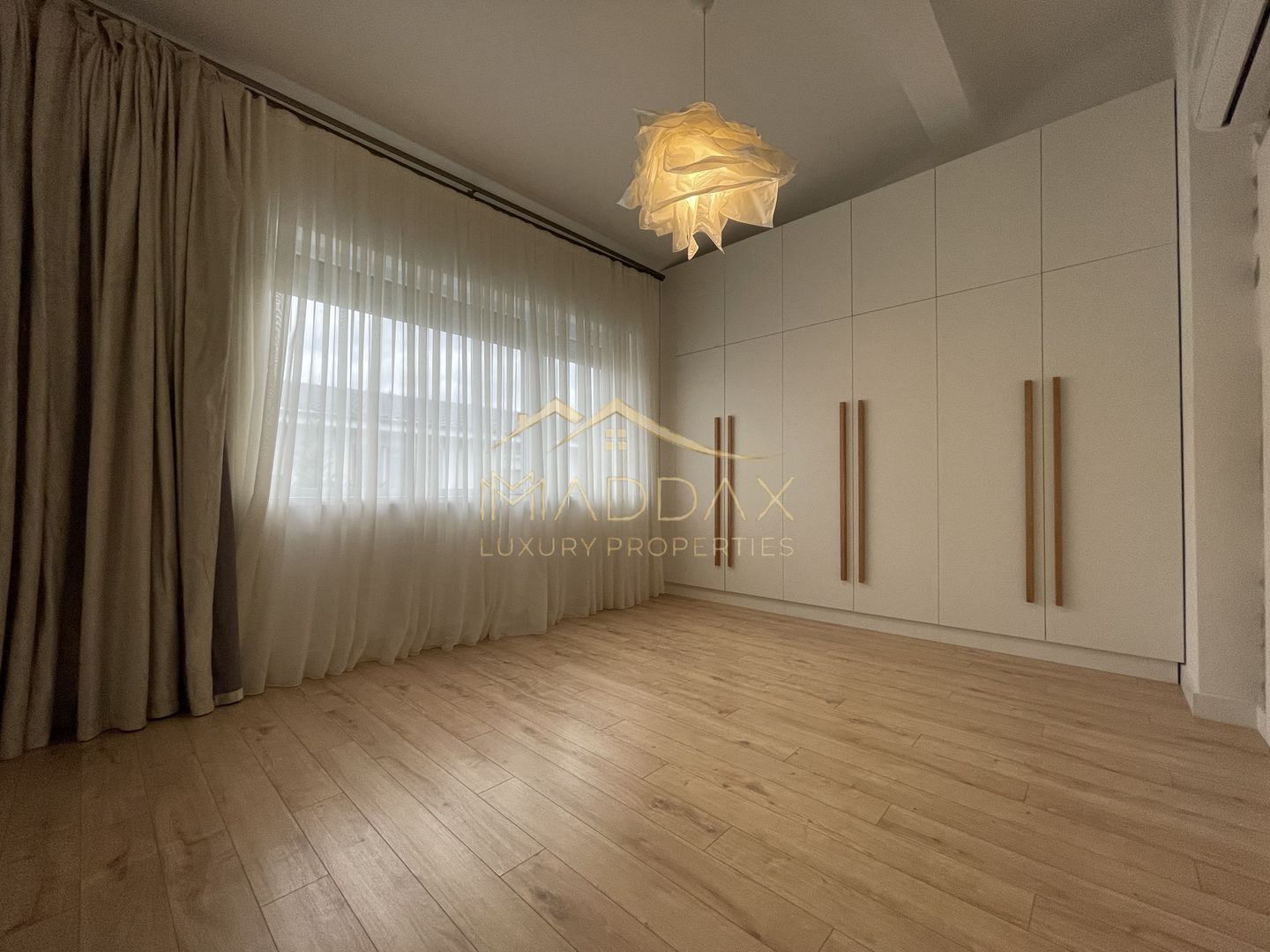 Vila 3 camere + gradina ***First Rent***// 2 Parking // Pipera - Poză 38