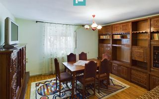 Casă cu 7 camere și 2 băi in Grădiște - Poză 16