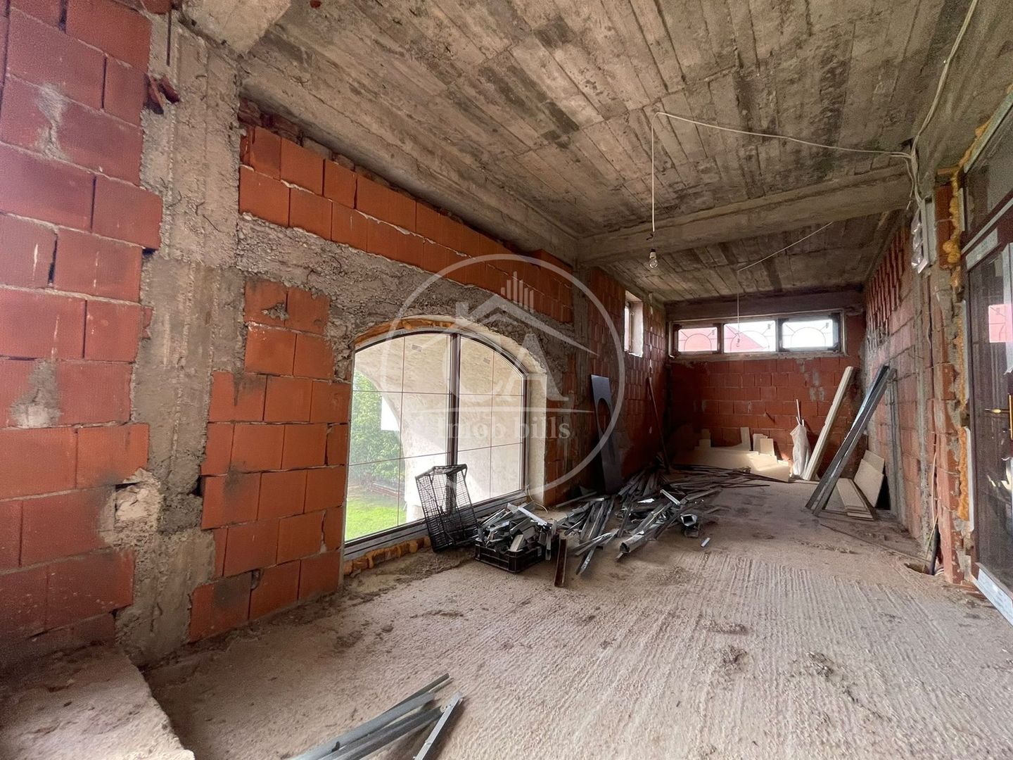 Proprietate speciala de inchiriat D+P+E+M in Calea Aradului, Oradea - Poză 4