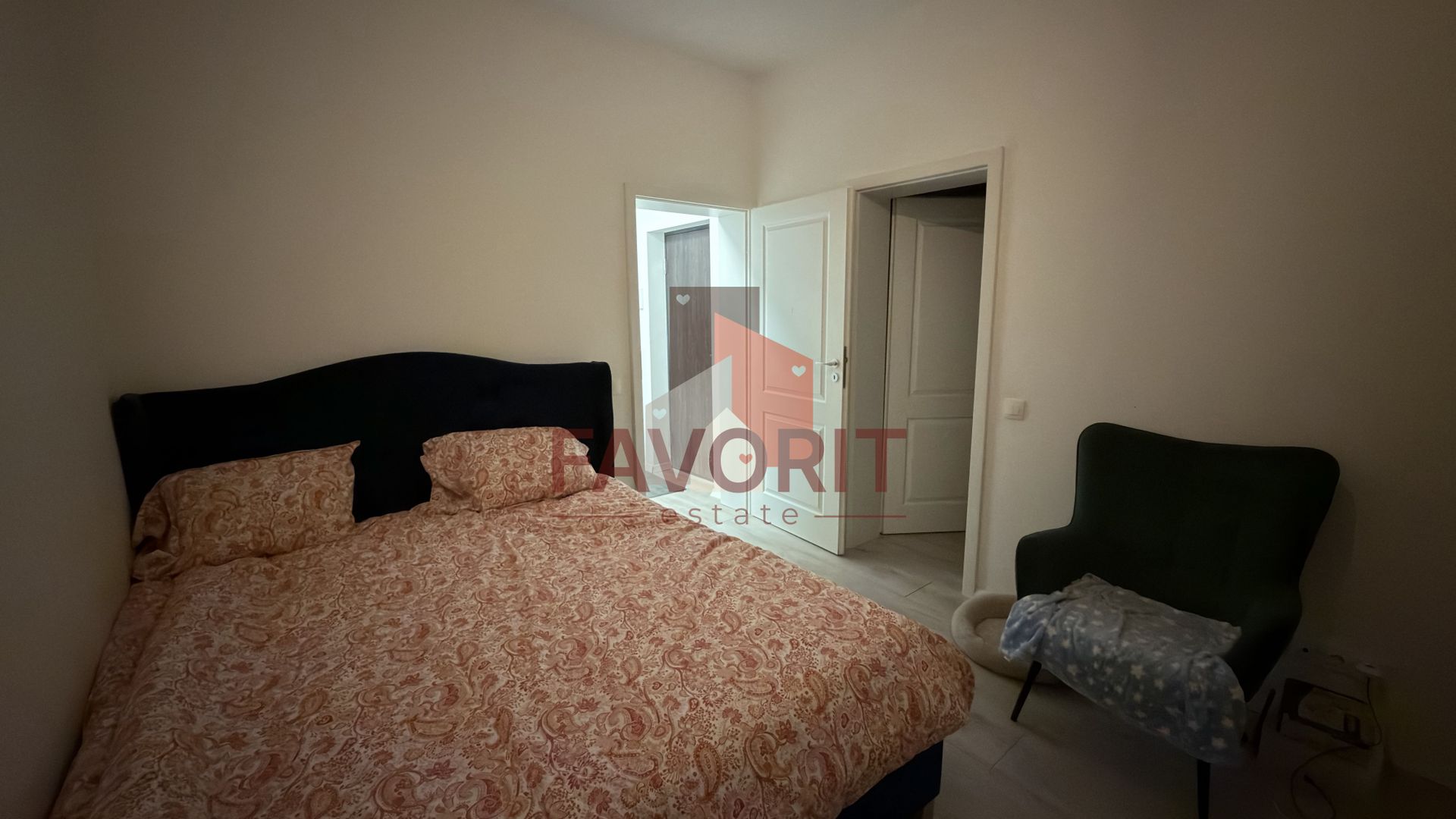 Decomandat. Cu gradina proprie. Mobilat si utilat - Poză 6