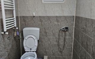 Spre Chirie - apartament 3 camere , etaj 1 in Vila - Poză 15