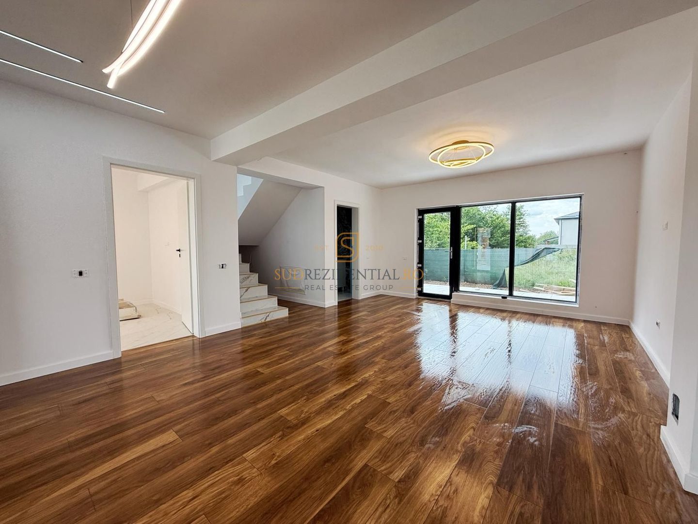 Vila Individuala Moderna / 4 Camere / 3 Bai / Zona centrala - Poză 8