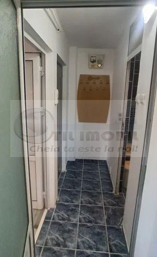 Apartament 1 camera Podu de Fier-  350 EURO - Poză 3