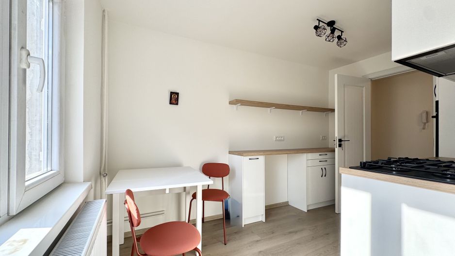 Apartament 2 camere Bucovina – decomandat, zonă excelentă - Poză 23