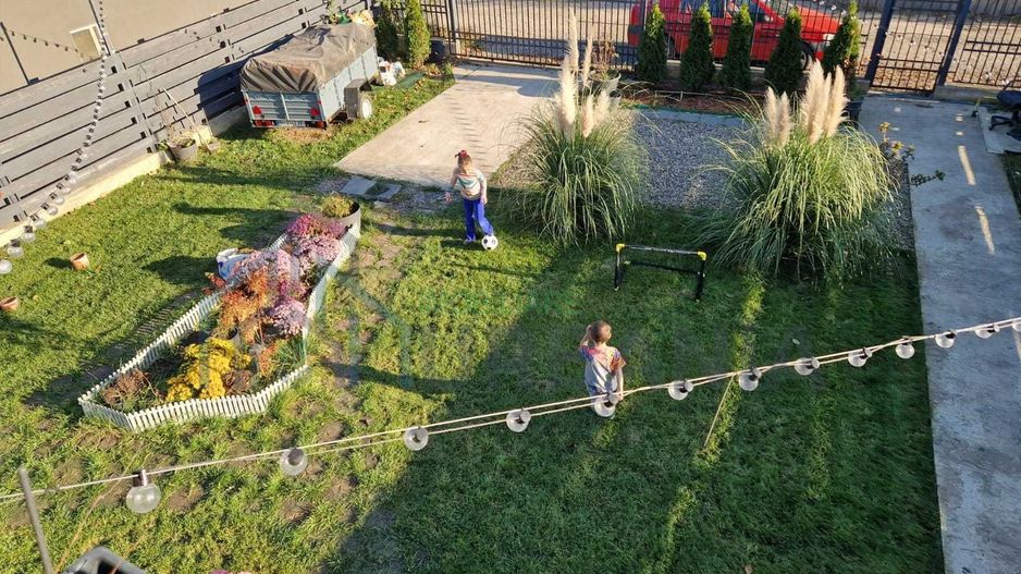 Inchiriere casa 3 dormitoare + curte generoasa - Poză 2