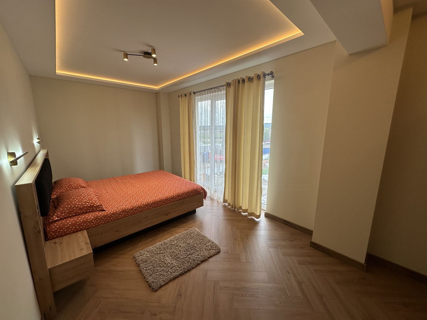 Apartament 3 camere | 70 MP | Bloc nou | Etaj 3 | Parcare - Poză 3
