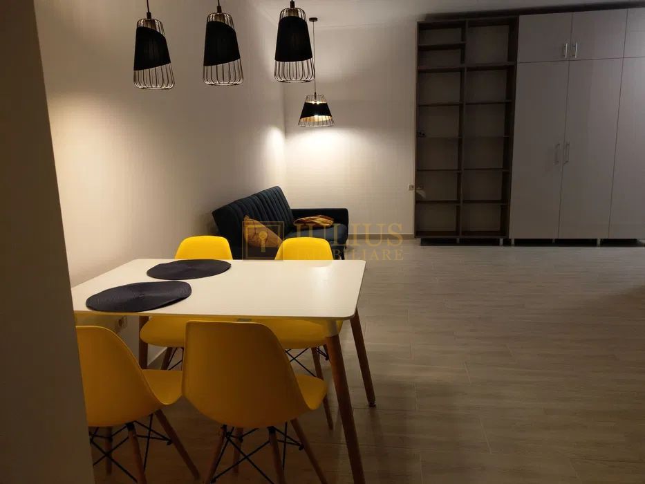 BrayTim/Giroc, ideal pentru un cuplu, centrala proprie, loc de parcare - Poză 5