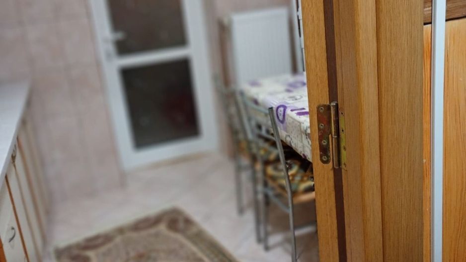 AP. 2 CAMERE GORJULUI, CENTRALA, BLOC REABILITAT, METROU 5 MINUTE - Poză 5