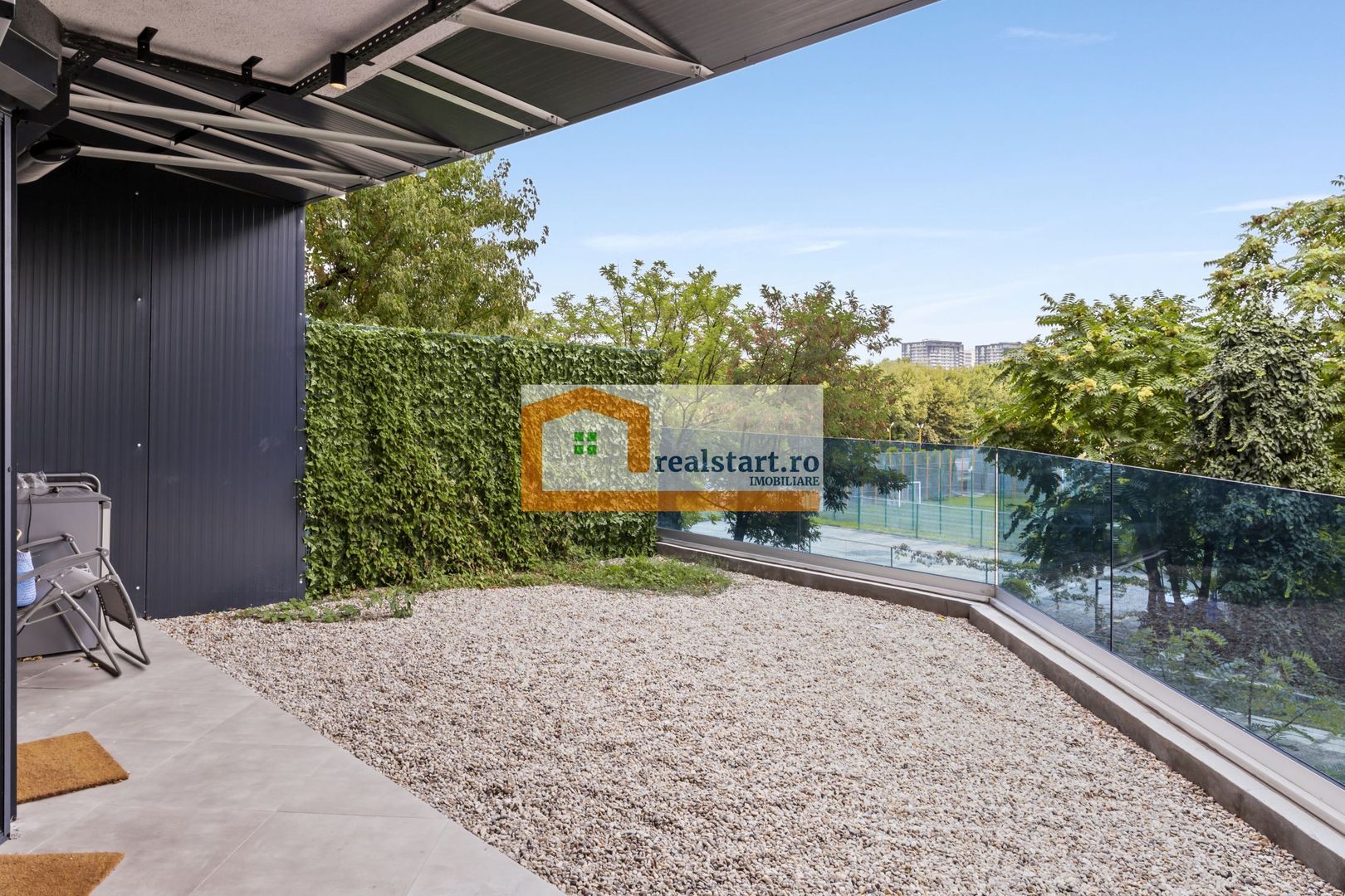 Parter Inalt, Terasa 38mp, vedere catre parc si lac, mobilat si utilat, ROI 6,5% - Poză 3