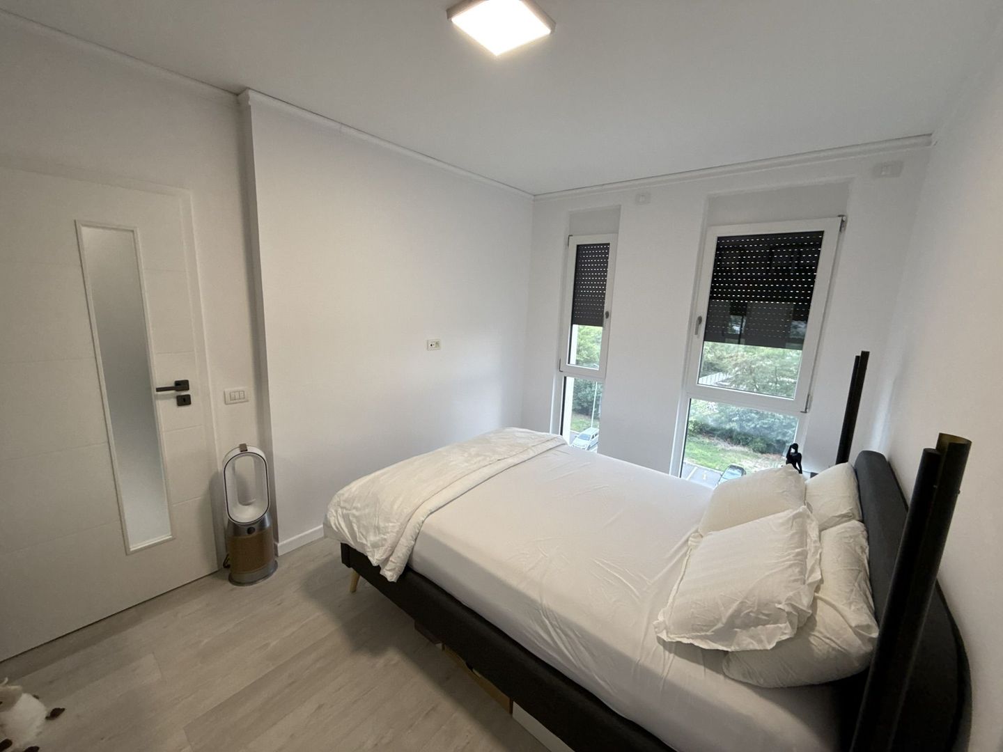 Ap. 2 cam, terasa, parcare, West Residence. 120.900 E neg. Comision 0 - Poză 13