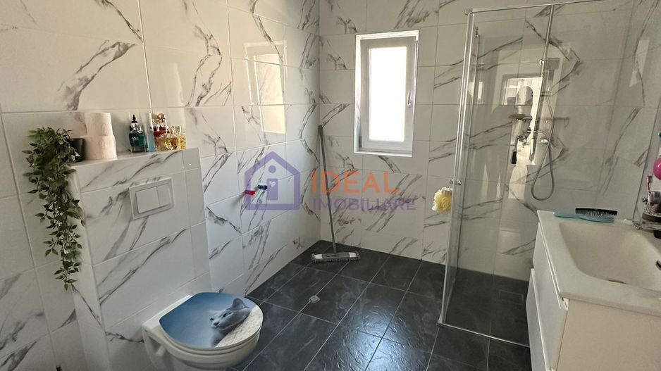 Casa cu 4 camere si 250 mp de curte, in Cartierul Arhitectilor - Poză 9