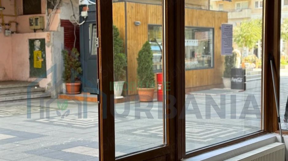 Spațiu comercial de închiriat pe esplanada Pascani - Poză 3