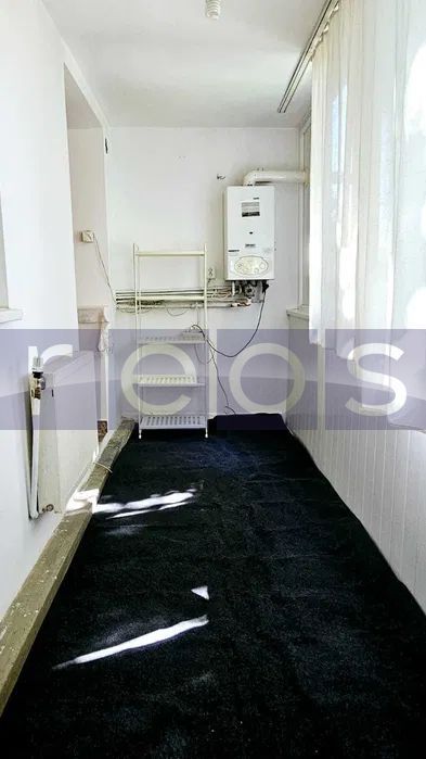 VANZARE APARTAMENT 2 CAMERE 50MP SEMIDECOMANDAT VATRA LUMINOASA MEGA MALL - Poză 7