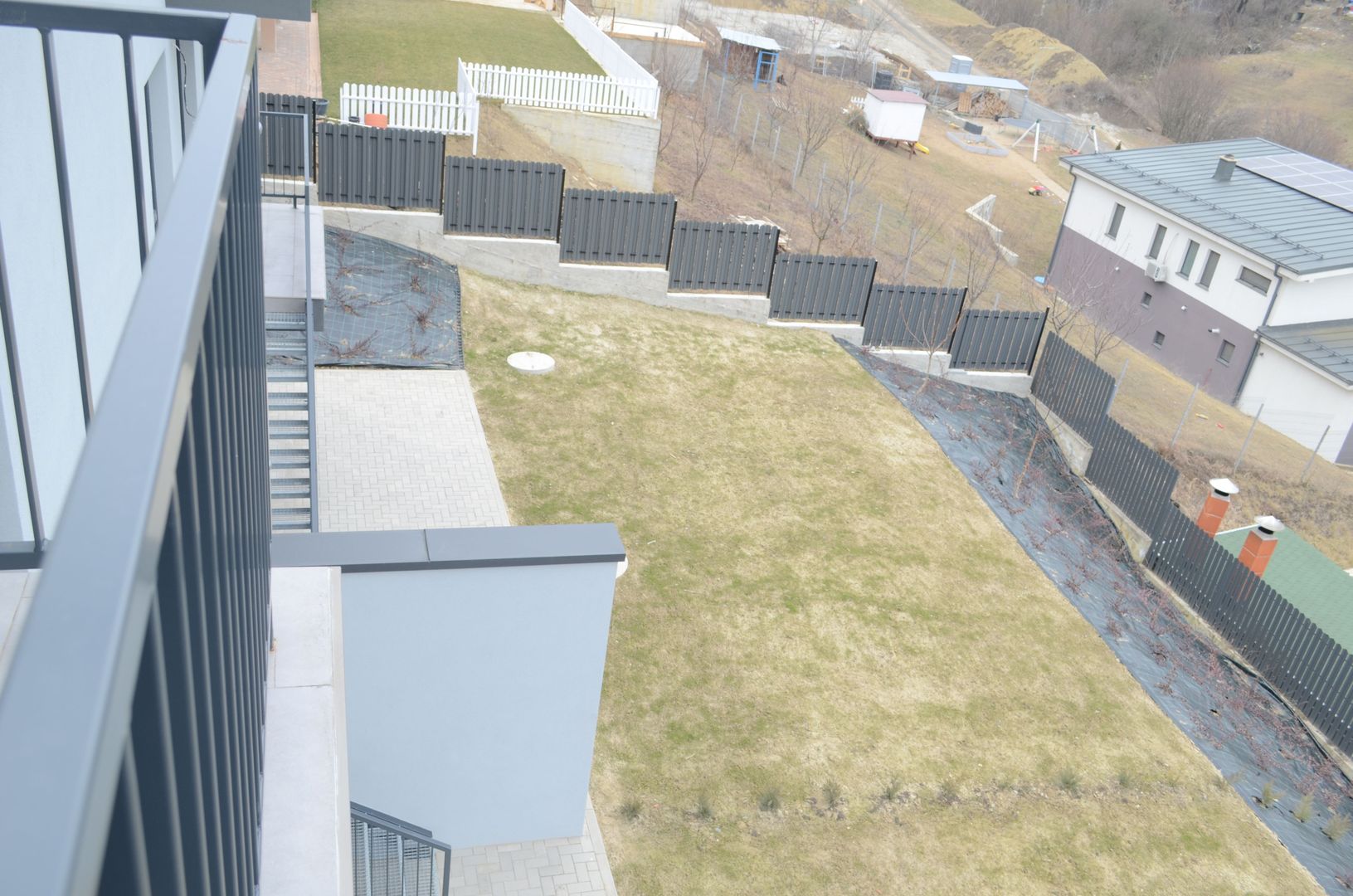 Casa cuplata (duplex) cu vedere panoramica in Dezmir - Poză 15