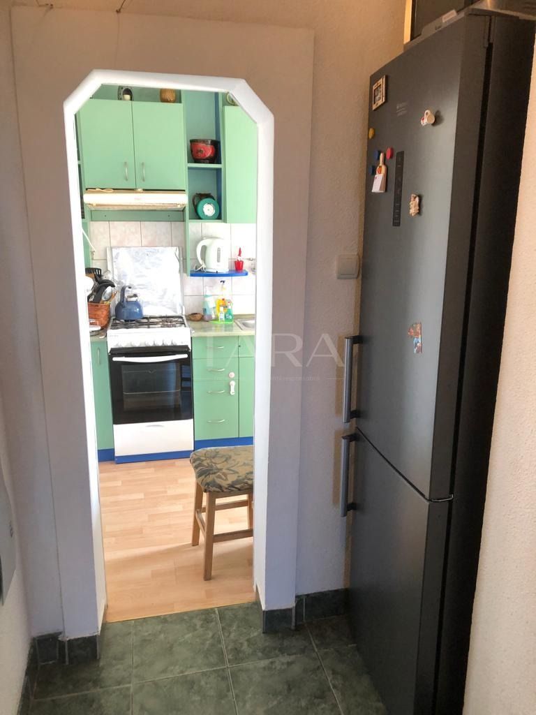 Apartament 3 camere Piața Abator, decomandat, priveliște panoramică. - Poză 3