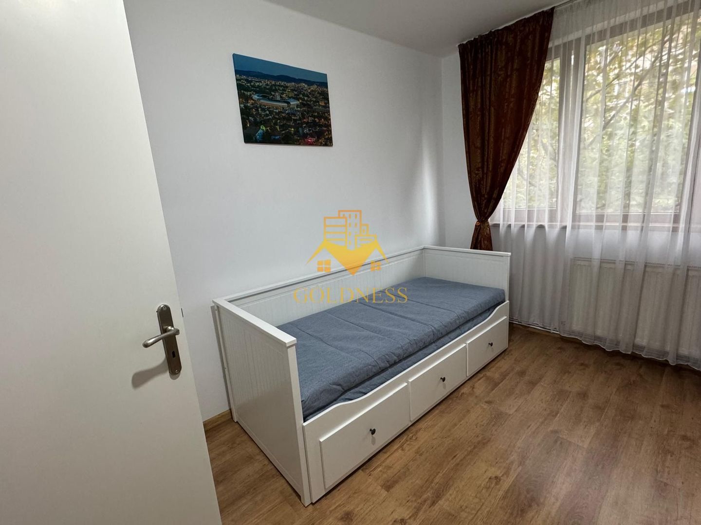 Oportunitate ! 3 camere decomandate Horea, parcare, etajul I , balcon! - Poză 3