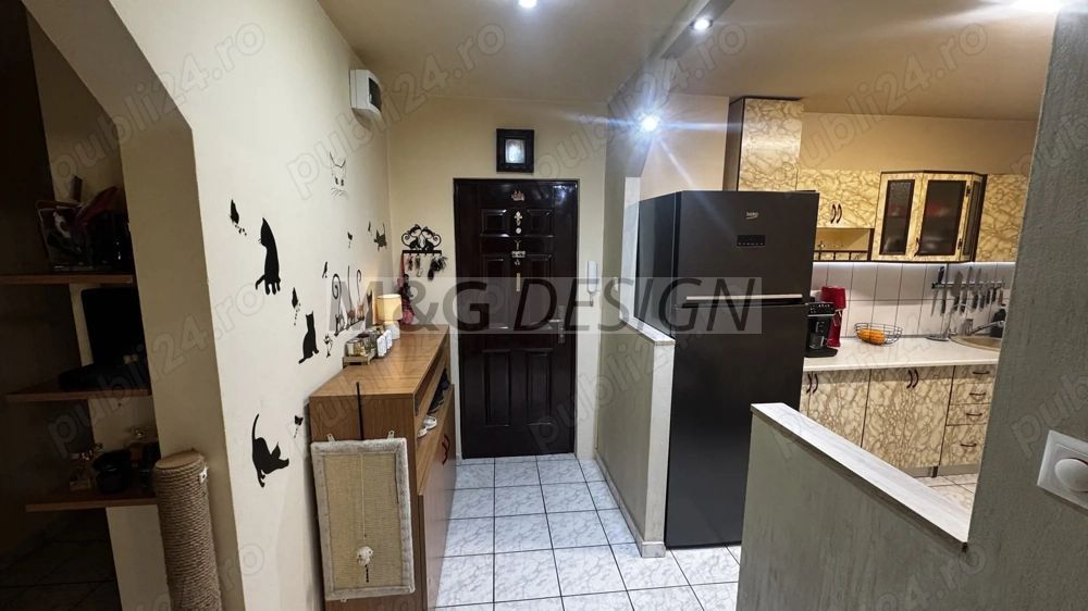 Apartament 4 camere Soarelui etaj 1 - Poză 4