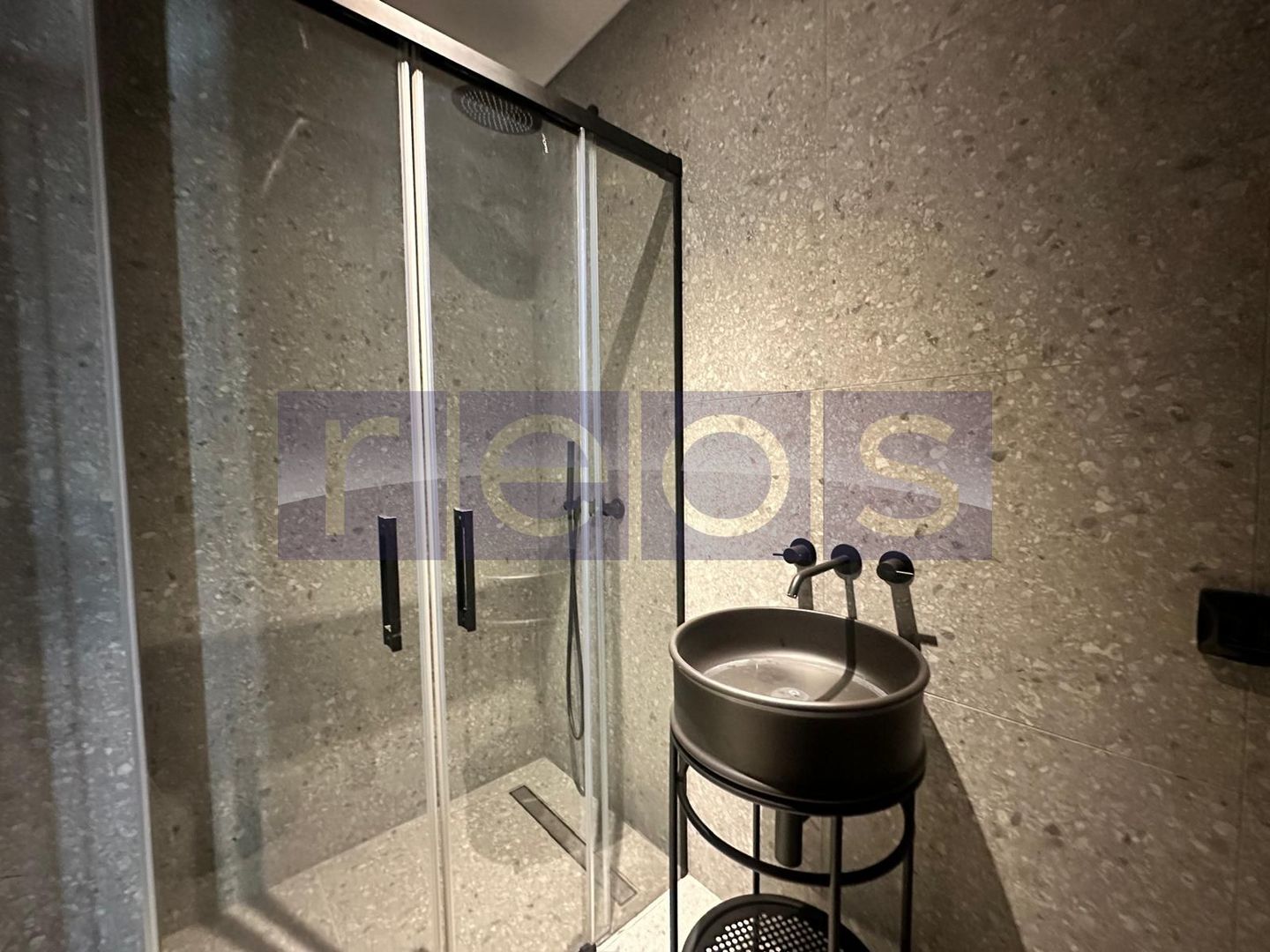 DE VANZARE PENTHOUSE 200MP | 4 CAMERE | DESIGN DEOSEBIT | FINISAJE LUX - Poză 28