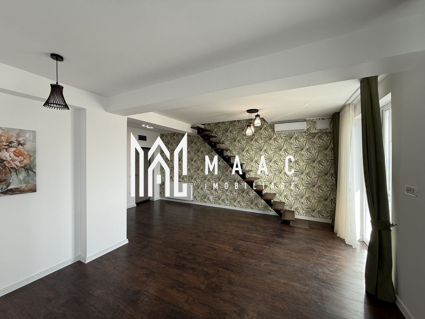 Apartament 3 camere | 150 MP | Balcon | La cheie | 2 Parcari - Poză 4