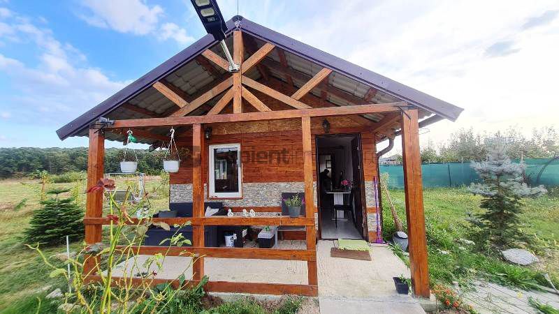 De vanzare casa de vacanta in Alparea - Poză 1