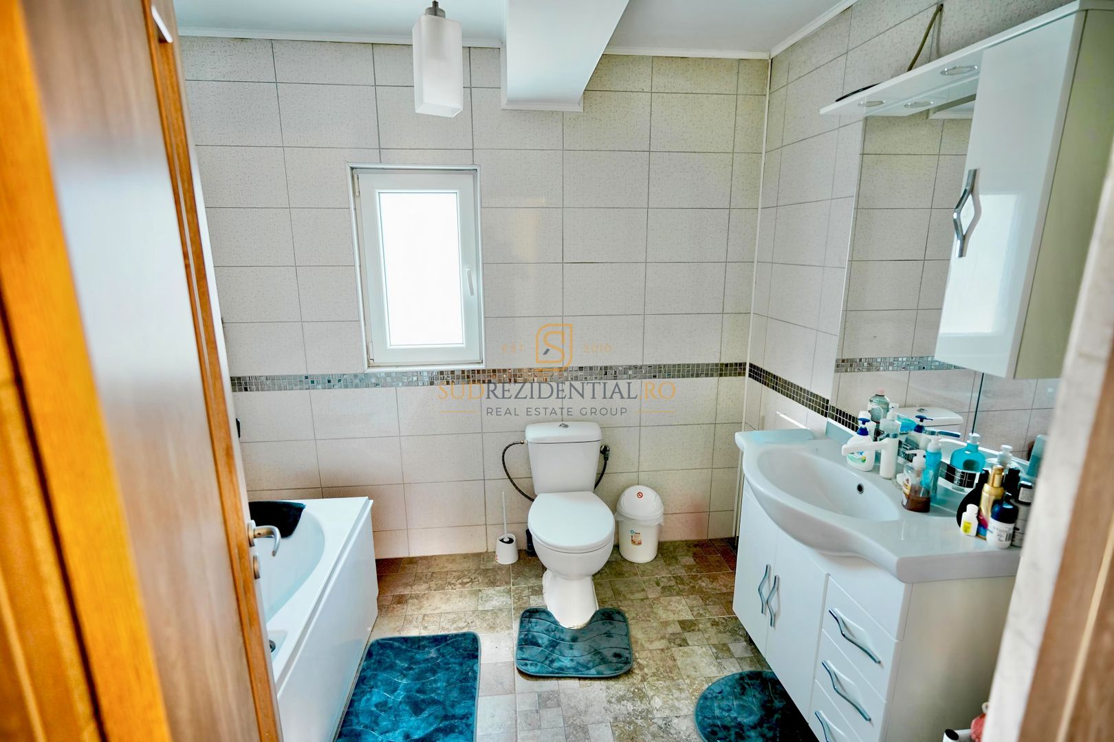 Casă Modernă individuala, 5 camere, P+1E+Pod - Comuna Berceni - Poză 13