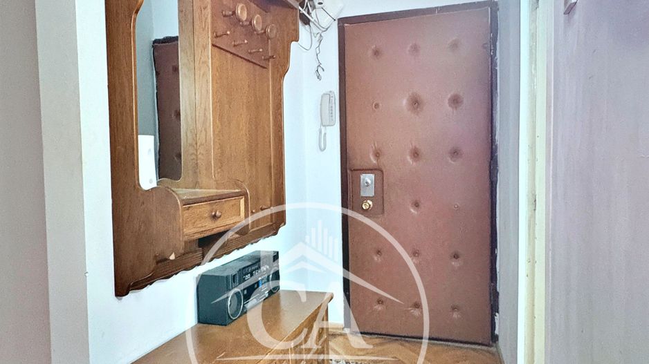 Apartament cu 3 camere în zona Decebal - Poză 12
